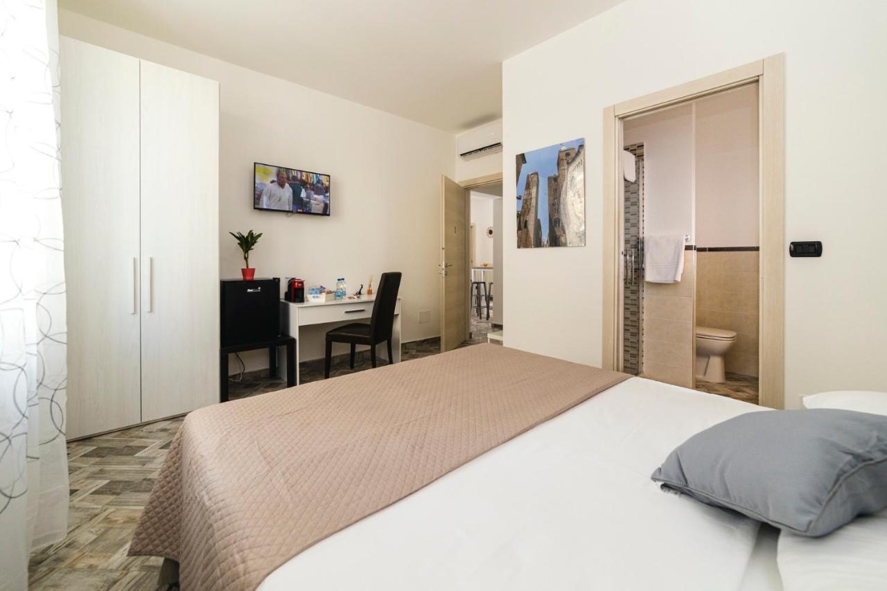 Bell'Albenga Hotel Bagian luar foto